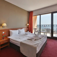 Prestige Hotel and Aquapark 4* Апартаменты разные типы кроватей фото 15
