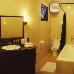 Отель Hoi An Riverside Resort & Spa 4* Семейный люкс с 2 отдельными кроватями