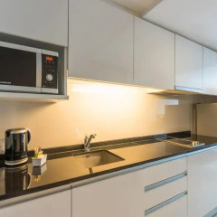 Отель Maitria Sukhumvit 18 Bangkok – A Chatrium Collection 4* Улучшенная студия фото 3