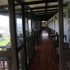 Отель Outeniquabosch Lodge 3* Шале с различными типами кроватей фото 9