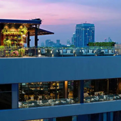 Отель Bangkok Marriott Marquis Queen's Park бассейн фото 2