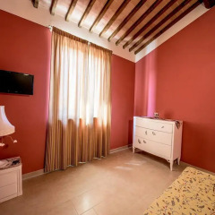 Отель Albergo La Foresteria Синалунга комната для гостей фото 4