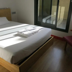 Ok Hostel Madrid Кровать в общем номере с двухъярусной кроватью фото 4