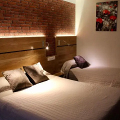 Hotel Des Pyrenees Париж комната для гостей фото 11