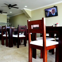 Hotel Marvento Suites гостиничный бар