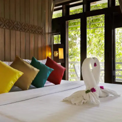 Golden Holiday Hotel & Spa 4* Номер Премиум с двуспальной кроватью