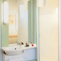 Отель Ibis Budget Madrid Calle 30 ванная