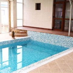 Гостиница АкунаМатата в Саках 3 отзыва об отеле, цены и фото номеров - забронировать гостиницу АкунаМатата онлайн Саки бассейн фото 3