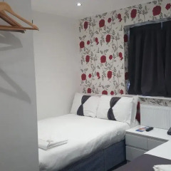 Euro Wembley - Elm Hotel 2* Стандартный номер с различными типами кроватей фото 3