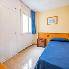 Отель Apartaments AR Borodin Испания, Льорет-де-Мар - отзывы, цены и фото номеров - забронировать отель Apartaments AR Borodin онлайн детские мероприятия