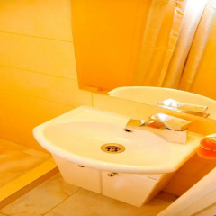 VIP Hotel Nevsky - hostel Номер категории Эконом с различными типами кроватей фото 2