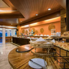 Отель Thavorn Beach Village Resort & Spa Phuket питание фото 2