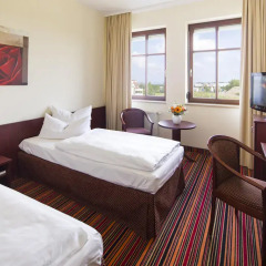 Kim Hotel Dresden 4* Стандартный номер с двуспальной кроватью фото 4