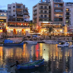 Апартаменты Seafront Apartment Spinola Bay Сан Джулианс приотельная территория фото 2