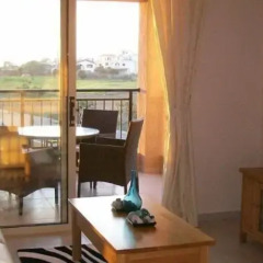 Апартаменты Royal Seacrest Apartments комната для гостей фото 5