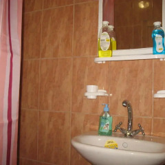 Гостевой дом Арена Кровать в мужском общем номере двухъярусные кровати фото 4
