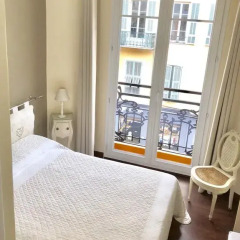 Отель Hôtel Lépante 2* Стандартный номер с двуспальной кроватью фото 19