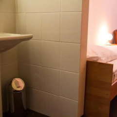 Hotel Mazowiecki Стандартный номер с двуспальной кроватью (общая ванная комната)