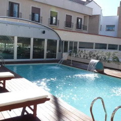 Отель Sercotel Guadiana Испания, Сьюдад-Реаль - 1 отзыв об отеле, цены и фото номеров - забронировать отель Sercotel Guadiana онлайн бассейн