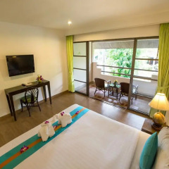 Отель Coconut Village Resort 4* Улучшенный номер с двуспальной кроватью фото 6