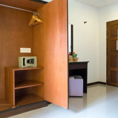 Отель Bt Inn Patong 3* Номер Делюкс разные типы кроватей фото 6