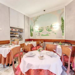 Отель Re Luxury Accomodations питание