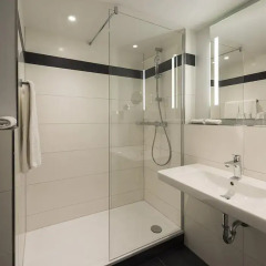 Mercure Hotel Dusseldorf Sud 4* Стандартный номер с различными типами кроватей