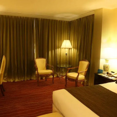 Galadari Hotel 4* Улучшенный номер с различными типами кроватей фото 3