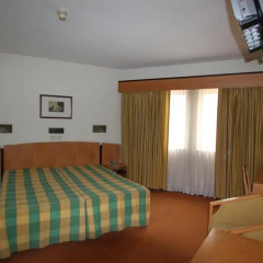 Hotel Sao Lourenco 2* Стандартный номер с двуспальной кроватью фото 3