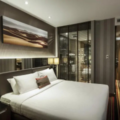 Отель The Continent Bangkok by Compass Hospitality 4* Номер Делюкс с различными типами кроватей фото 3