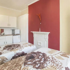 Отель Riz Guest House Стандартный номер