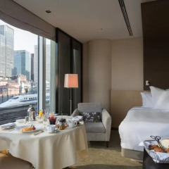 Four Seasons Hotel Tokyo at Marunouchi в номере
