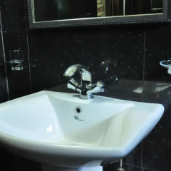 Отель Asantha Guest House 2* Стандартный номер с двуспальной кроватью фото 18