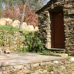 Отель Quinta Da Rabaçosa - Turismo Rural Кастро-Дайре фото 16