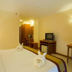 Eastiny Plaza Hotel 3* Улучшенный номер с разными типами кроватей фото 2