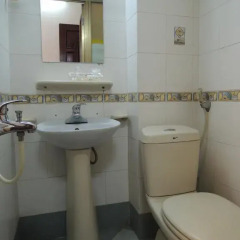 Отель Hanoi Evergreen 2* Кровать в общем номере фото 8