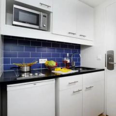 Отель Citadines Croisette Cannes 3* Студия с различными типами кроватей фото 9