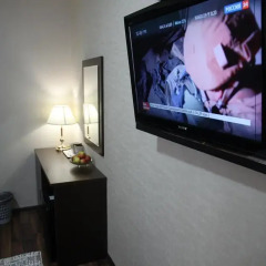 Гостиница Guest House Eurasia Номер Делюкс с различными типами кроватей фото 11