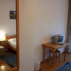Отель Guest House Sarievi Болгария, Чепеларе - отзывы, цены и фото номеров - забронировать отель Guest House Sarievi онлайн удобства в номере