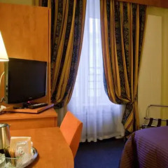 Отель Admiral Hotel Швейцария, Женева - 1 отзыв об отеле, цены и фото номеров - забронировать отель Admiral Hotel онлайн в номере