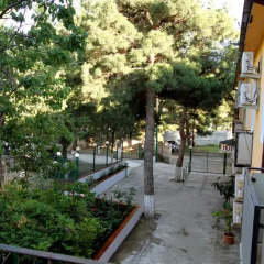 Отель Leader Inn балкон