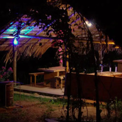 Отель Pepper Hills Cottages развлечения
