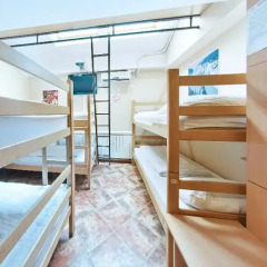 Hostel Centar Кровать в общем номере с двухъярусной кроватью фото 7
