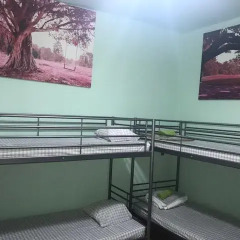Marques Gardens Hostel Лиссабон спортивное сооружение