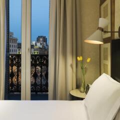 H10 Catalunya Plaza Boutique Hotel 3* Номер Делюкс фото 3