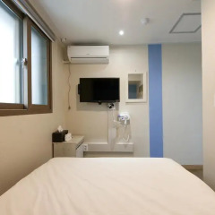 Отель K-guesthouse Sinchon 2 2* Номер категории Эконом с различными типами кроватей фото 5