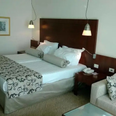 Crowne Plaza Tel Aviv Beach 3* Улучшенный номер с различными типами кроватей фото 2