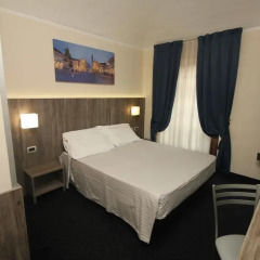 Hotel Urbani 3* Стандартный номер с различными типами кроватей фото 4