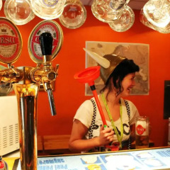 Naughty Squirrel Backpackers Hostel питание