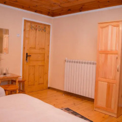 Отель Bobi Guest House 2* Стандартный номер с различными типами кроватей фото 9